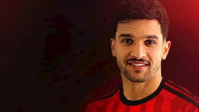 قبل منصف بقرار.. لاعبان جزائريان ارتديا قميص الأهلي